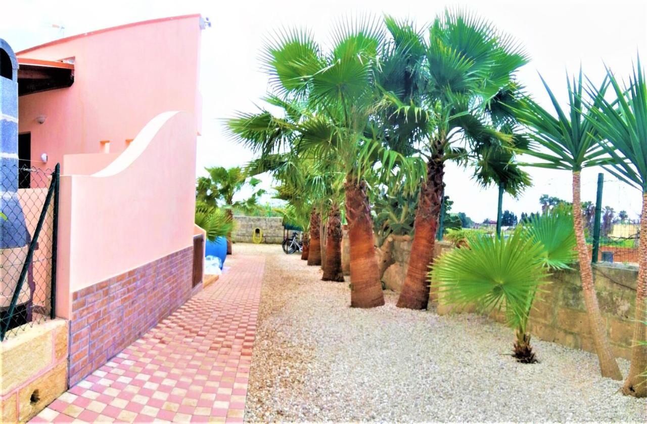 Villetta Climatizzata Mar Torre San Giovanni Exterior foto