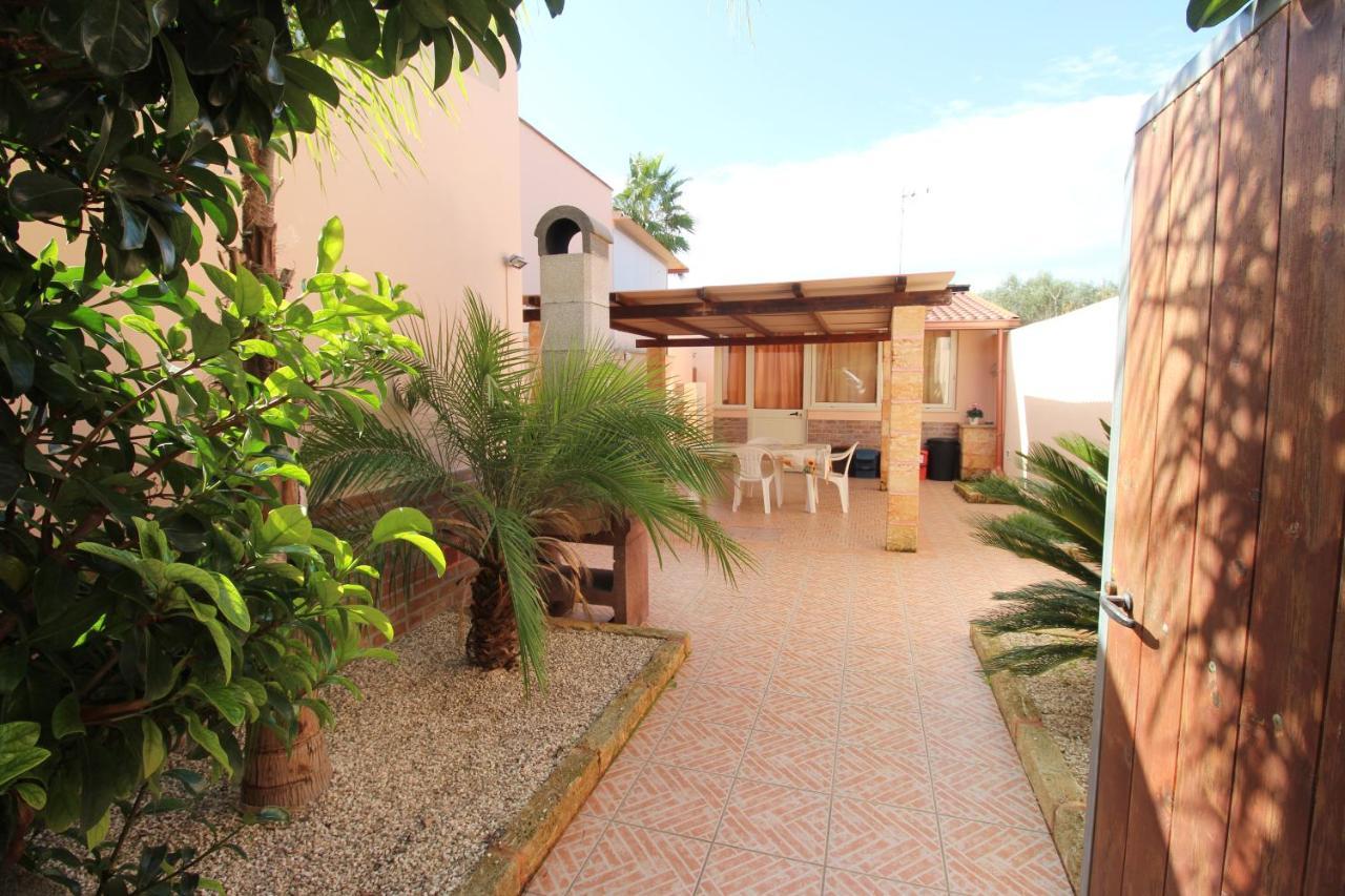 Villetta Climatizzata Mar Torre San Giovanni Exterior foto