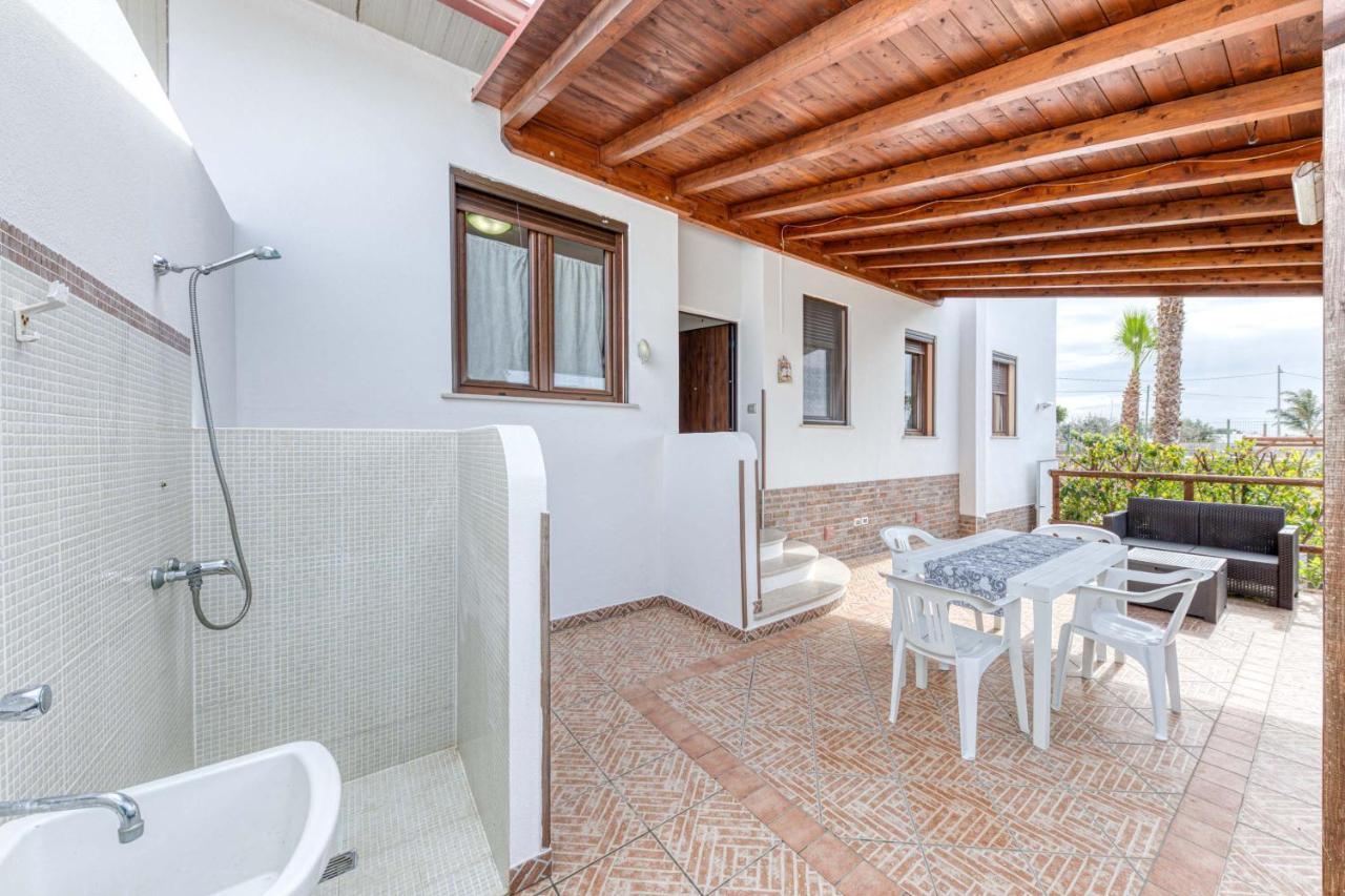 Villetta Climatizzata Mar Torre San Giovanni Exterior foto